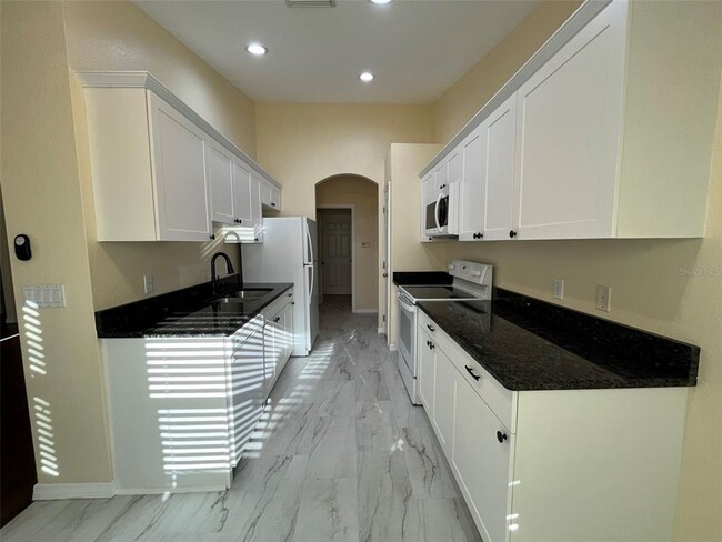 Foto del edificio - 3462 Monday Terrace