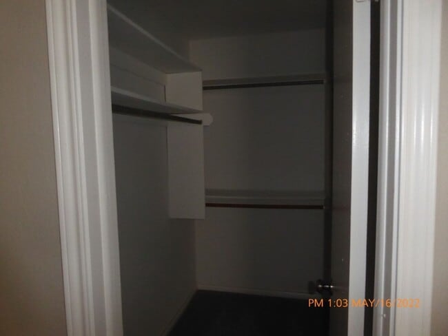 Building Photo - 4036 NW Ozmun Ave