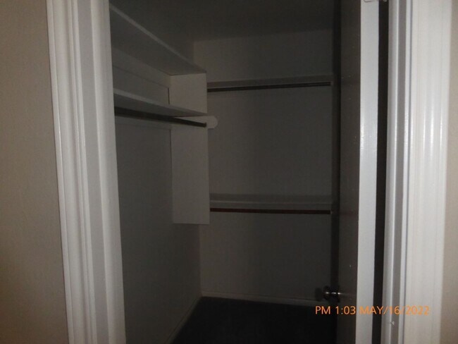 Foto del edificio - 4036 NW Ozmun Ave