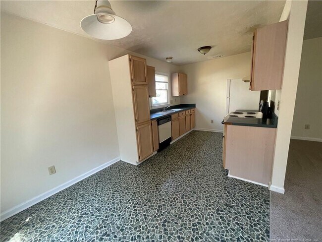 Foto del edificio - 2150 Skyview Dr