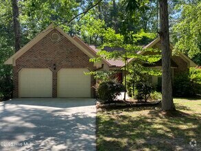 Building Photo - 8 Sand Dollar Dr