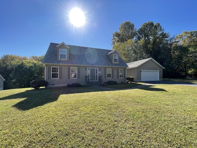 Building Photo - 10197 Madison Dr