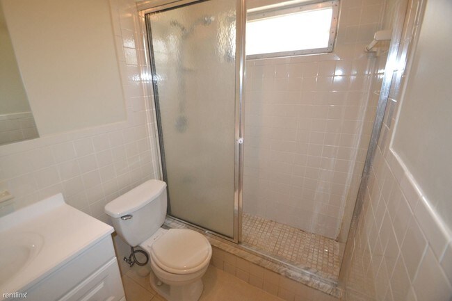 Foto del edificio - 3 br, 2 bath House - 1511 NE 32nd Ct