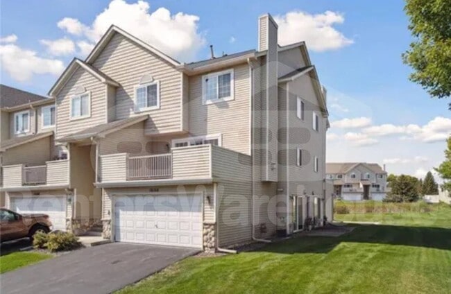 Building Photo - 16168 70th Pl N