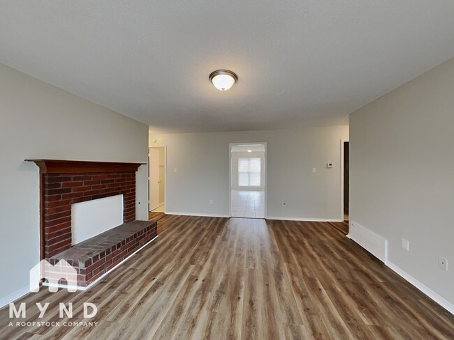 Building Photo - 6606 Coral Way