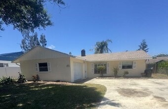Building Photo - 4509 Brooksdale Dr