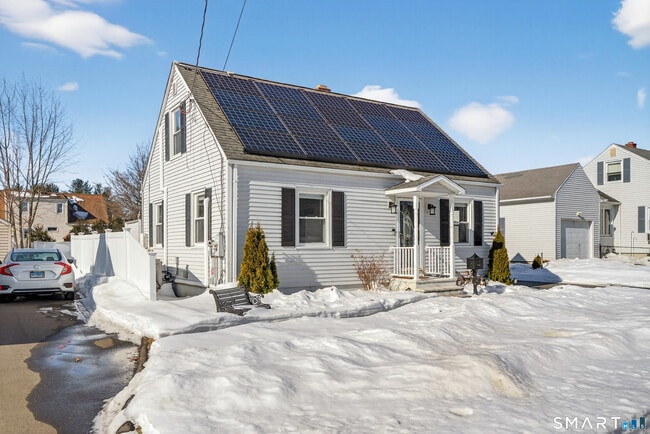 Building Photo - 122 Shawmut Ave