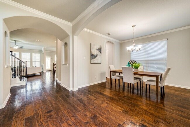 Foto del edificio - 2417 Austin Ln