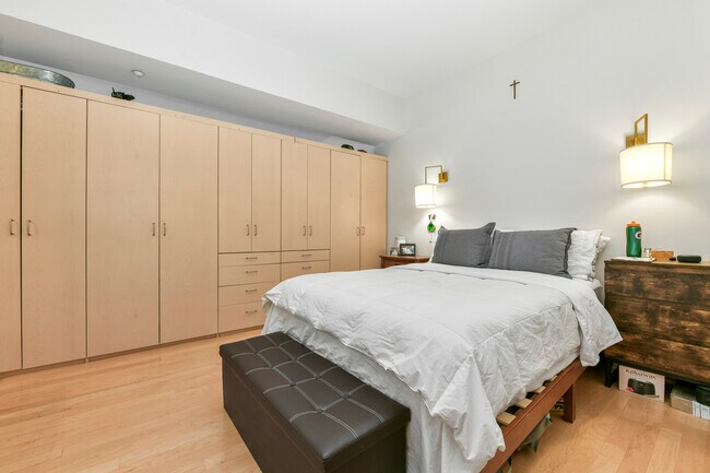 Foto del edificio - 1310 Washington St