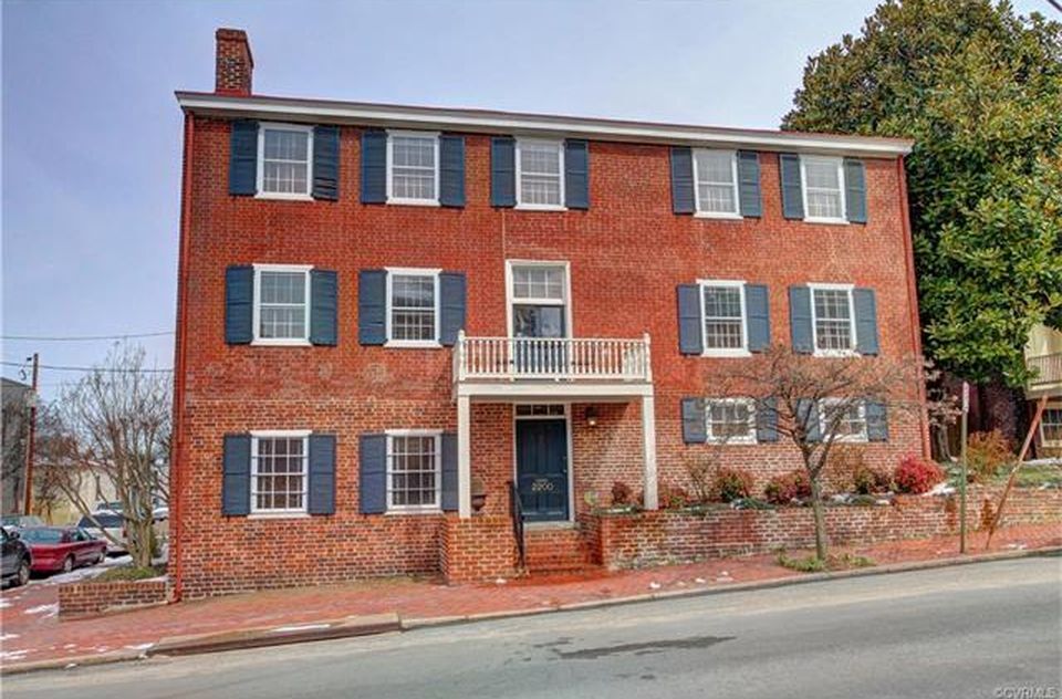Foto principal - 2200 E Broad St
