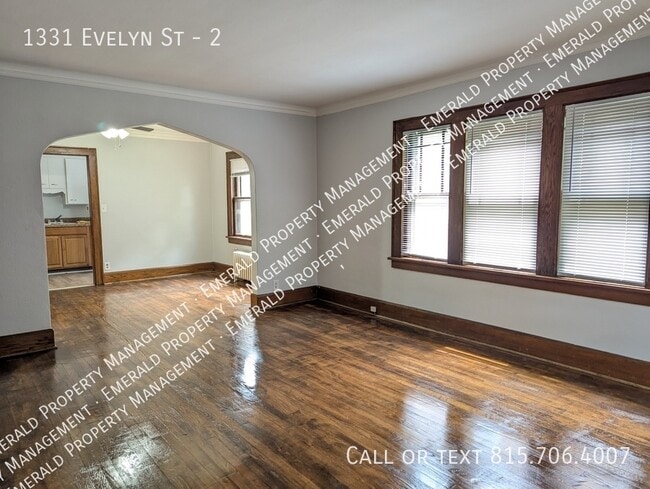 Foto del edificio - 1331 Evelyn St