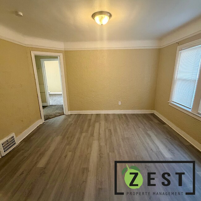 Foto del edificio - 15765 Washburn St