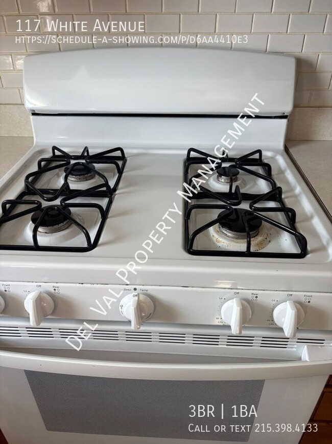 Foto del edificio - 117 White Ave