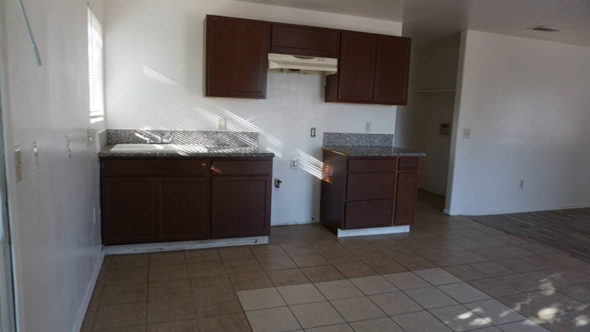 Foto del edificio - 1408 E 9th St