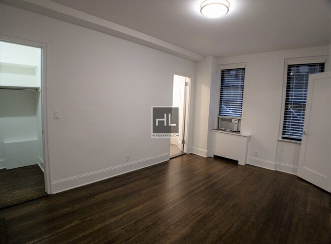 Foto del edificio - EAST 46 STREET