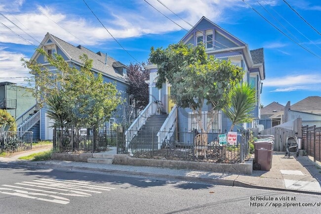 Building Photo - 1055 48th St