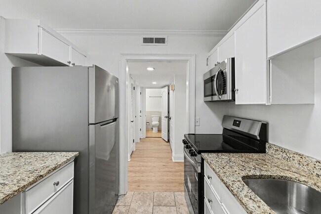 Foto del edificio - 116 Harding Pl
