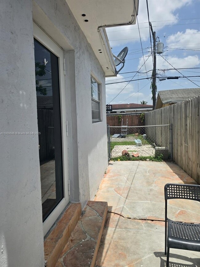 Building Photo - 375 W 56th St