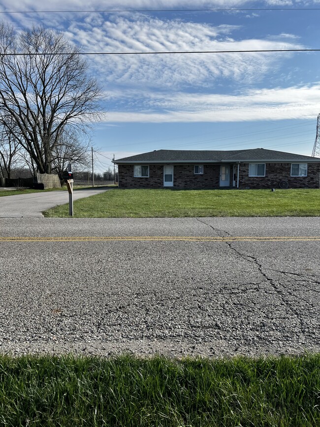 Building Photo - 4943 W 600 N