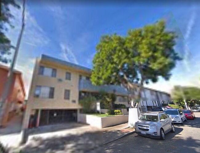 Building Photo - 915 N Ogden Dr