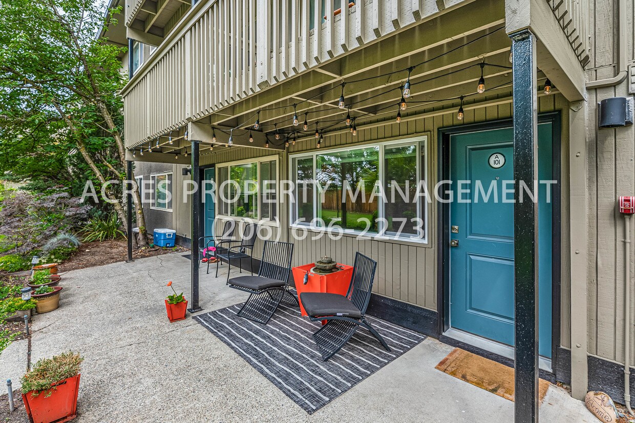 1012 S 27th St, WA 98409 Condo for Rent in WA