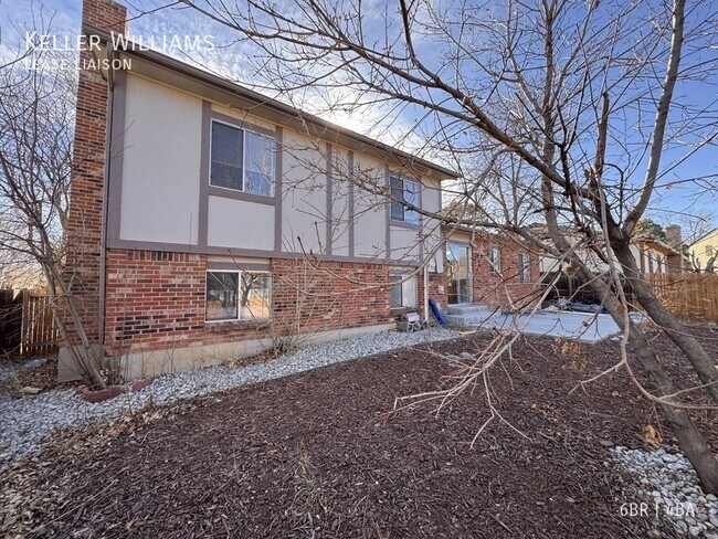 Foto del edificio - 277 Glenway St