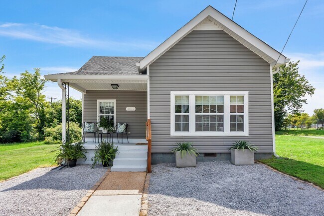 Foto del edificio - 1617 Dr DB Todd Jr Blvd