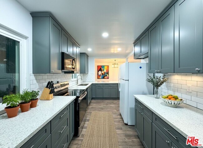 Foto del edificio - 2003 Barnett Rd