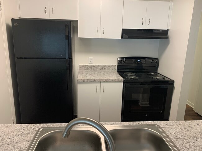 Upgraded Kitchen - The Harbor