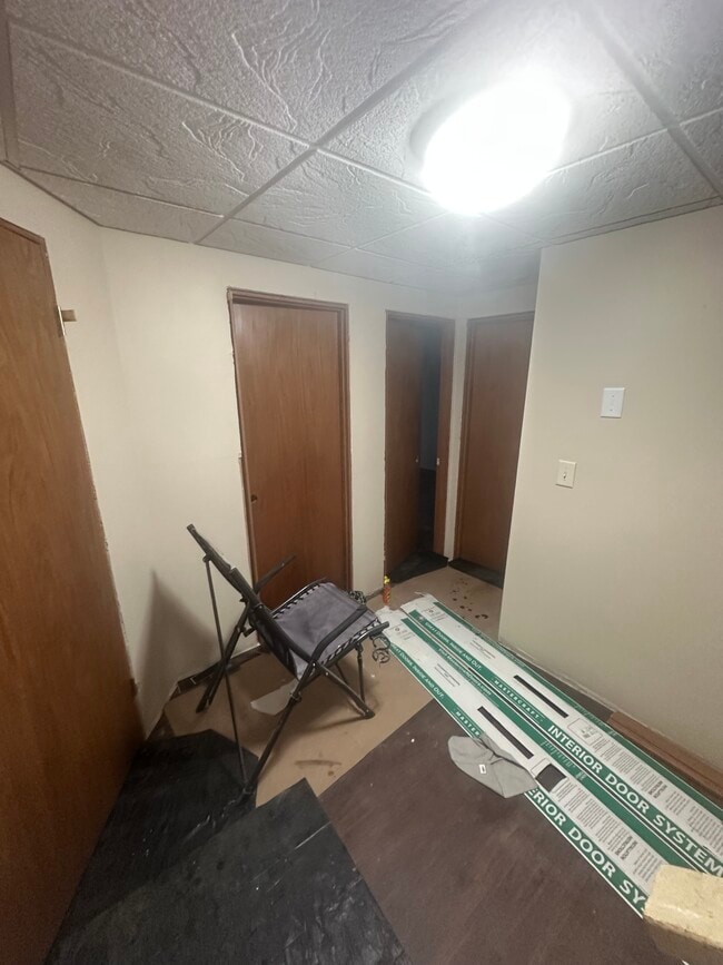 Building Photo - 1134 Birchmont Dr NE