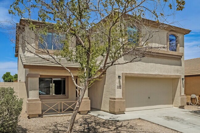 Building Photo - 10340 W Hilton Ave