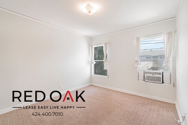 Foto del edificio - 5140 Clinton St