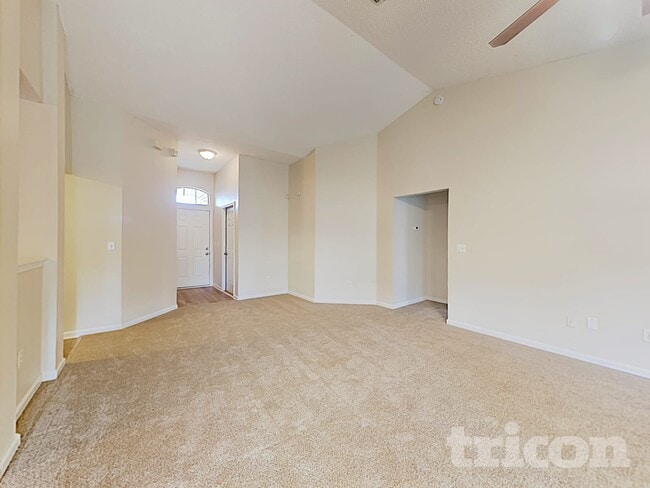 Building Photo - 585 Fallen Timbers Dr