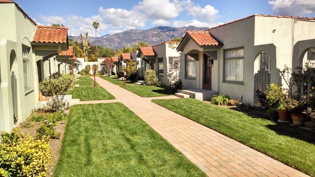 Courtyard - 745 E Orange Grove Blvd