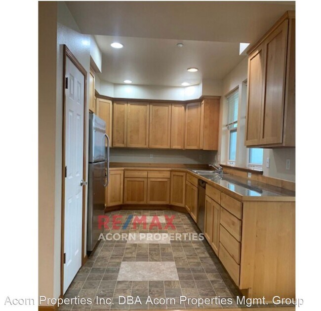 Foto del edificio - 1850 SW Scenic Heights St
