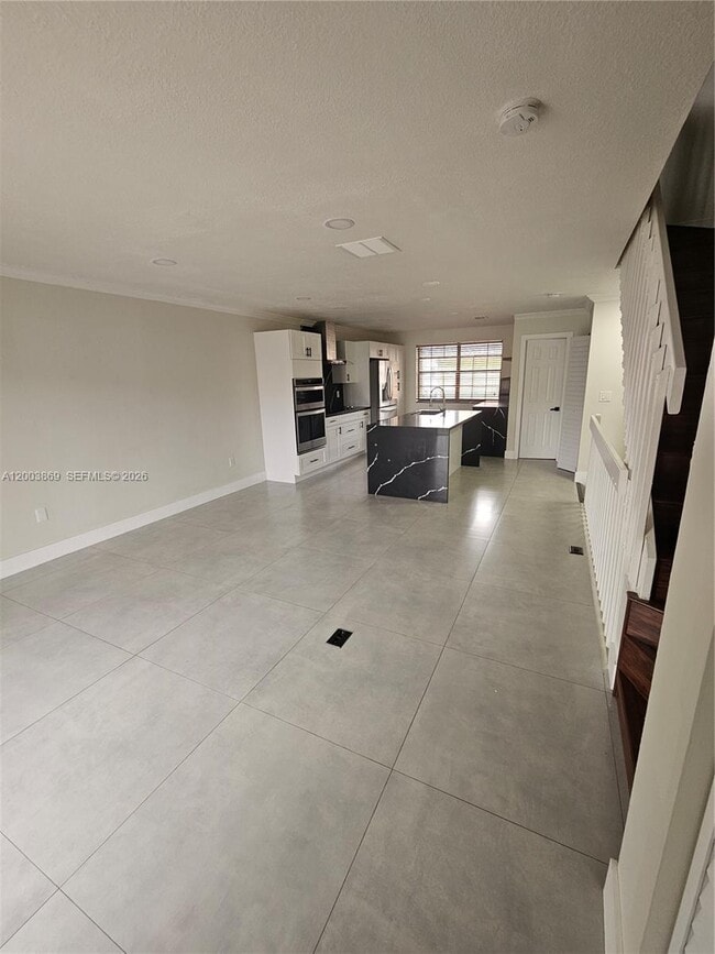 Building Photo - 9846 Hammocks Blvd