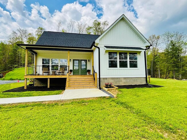Building Photo - 609 Cassidy Branch Rd