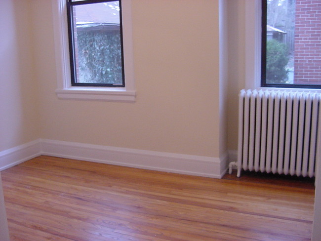 Bedroom - 107 Glenmary Ave