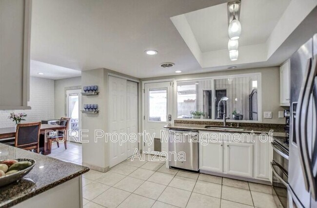 Building Photo - 4937 N Granite Reef Rd