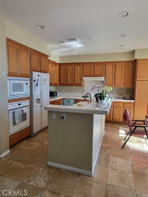 Building Photo - 29367 Lytle Ln