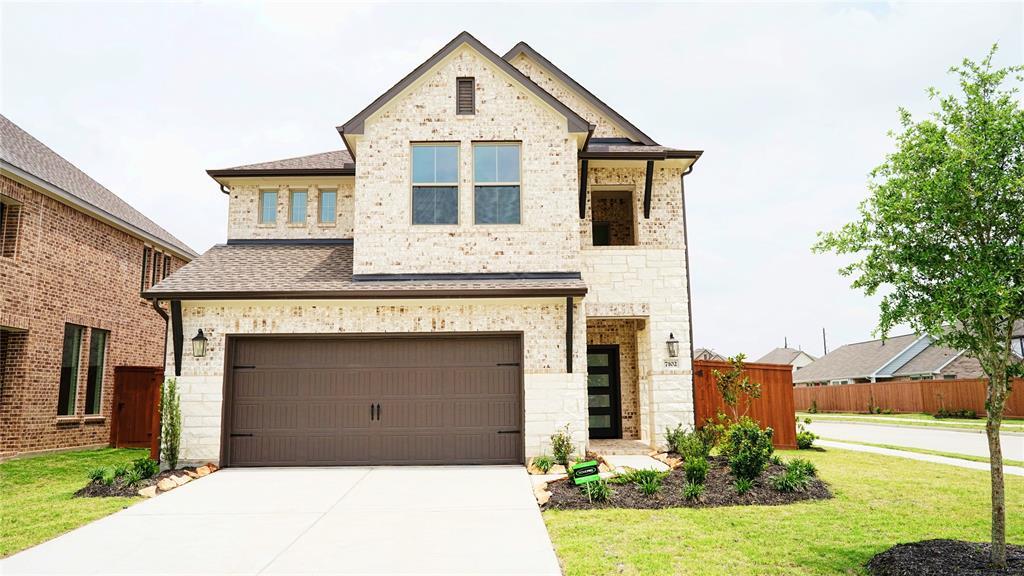 Primary Photo - 7102 Grassland Vis Ln