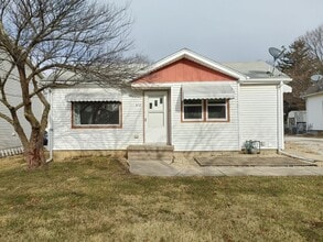 Building Photo - 812 Osage St