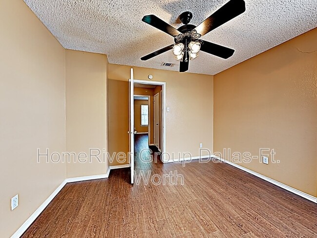 Building Photo - 146 Austin Stone Dr