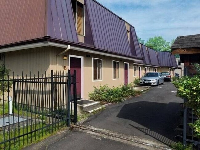 Foto del edificio - 1695 Patterson Street