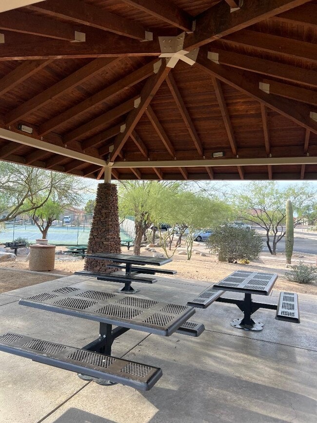 Foto del edificio - 5484 W Dove of Peace Dr