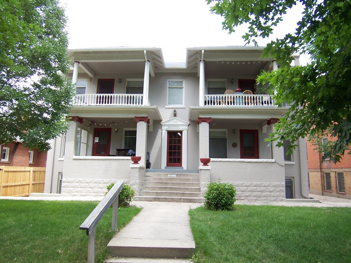 Primary Photo - 1124 Saint Paul St