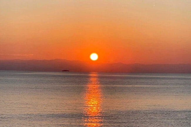 Building Photo - 29 Yawl St