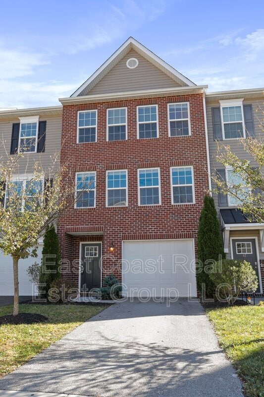 Building Photo - 43 Savage Ct
