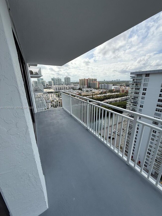 Foto del edificio - 210 174th St