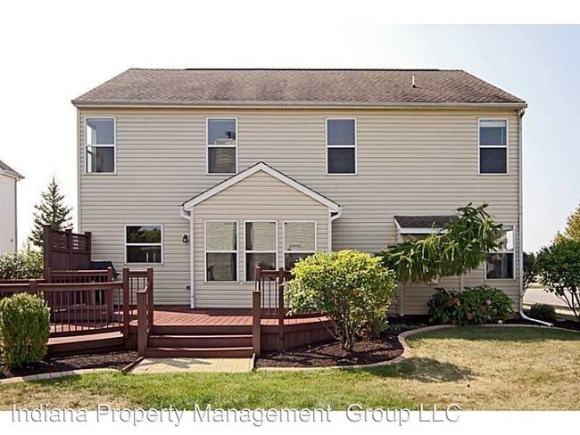Building Photo - 304 E Clear Lake Ln